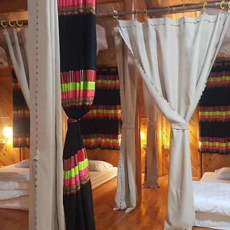 Bac Ha Threeland Homestay Zewnętrze zdjęcie